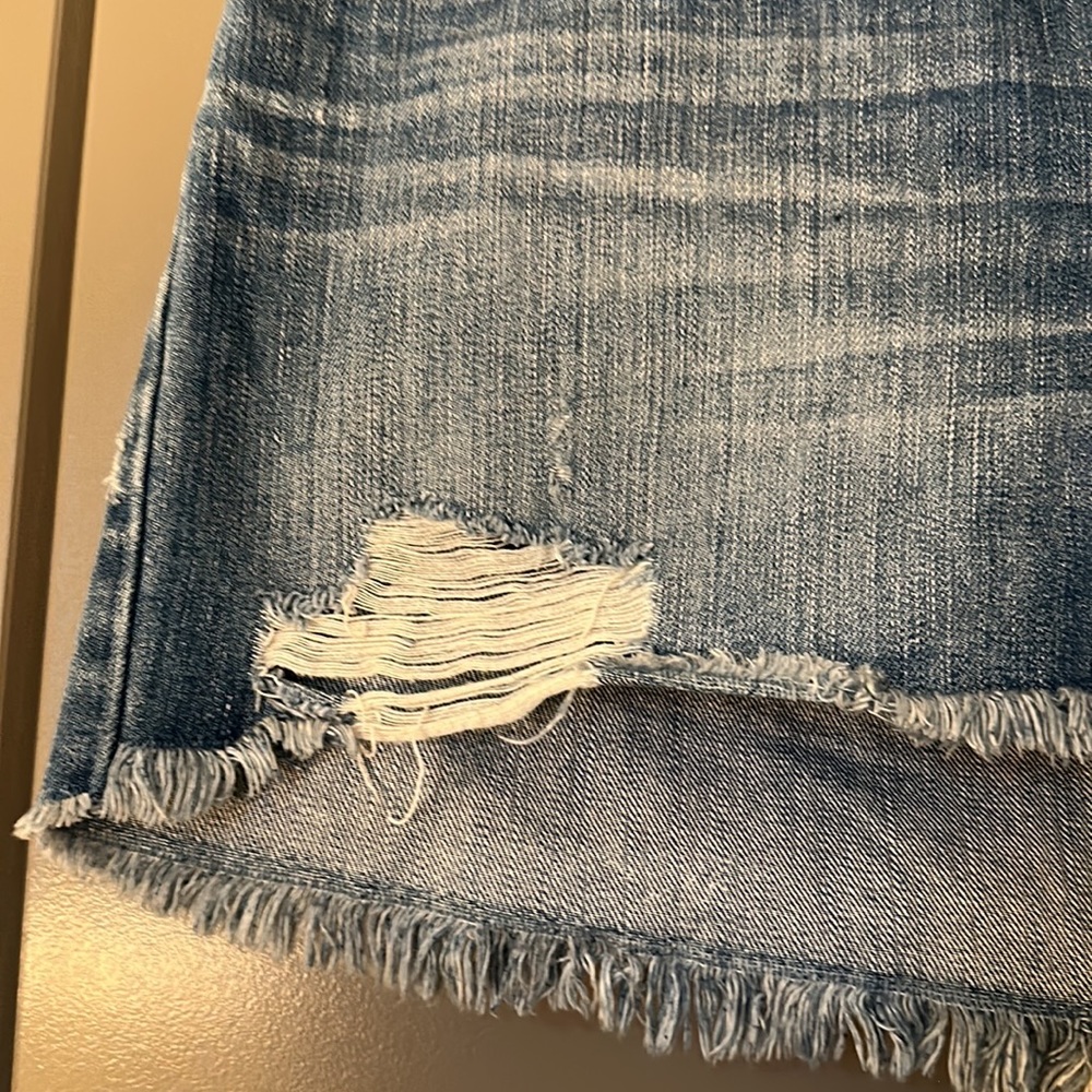 Hollister 5 pocket jean skirt - Picture 3 of 6